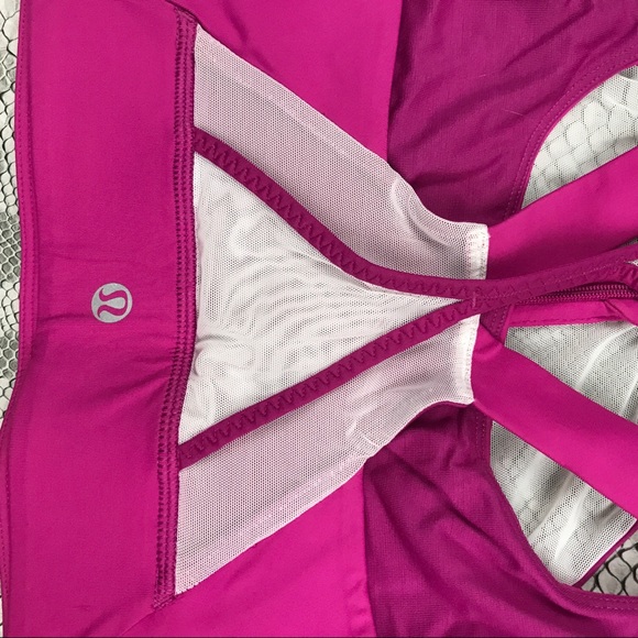 NWT • lululemon • ready set sweat bra - Picture 5 of 8